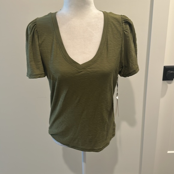 NWT Nation Ltd Darcie Flutter Sleeve Tee Sz L - Picture 2 of 8